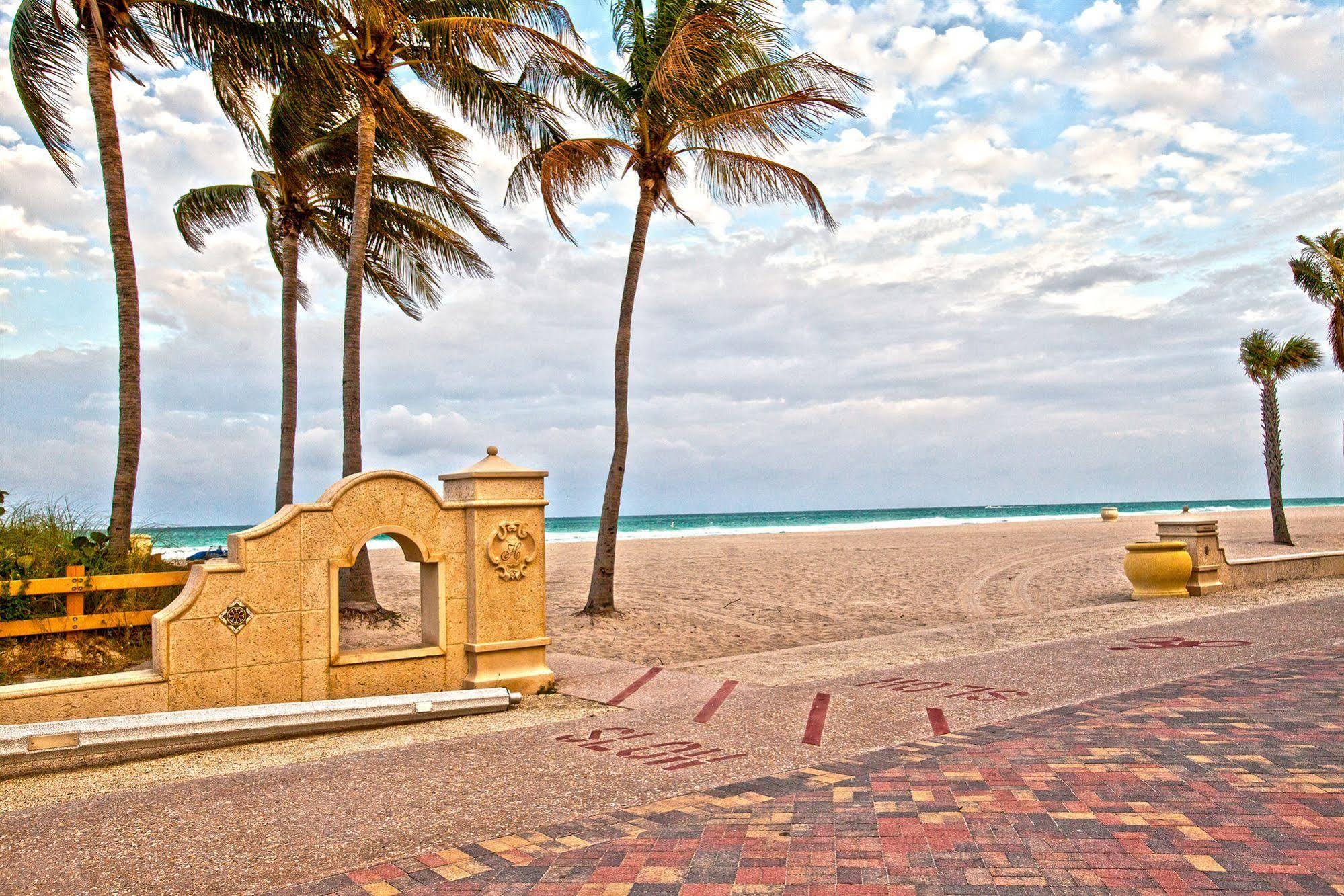 Hollywood Beach Tower Otel Dış mekan fotoğraf